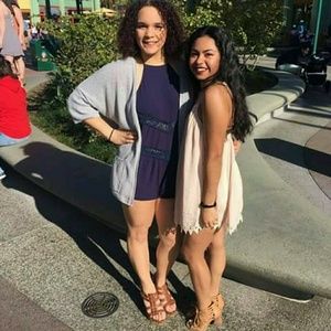 Meet your Posher, Eve